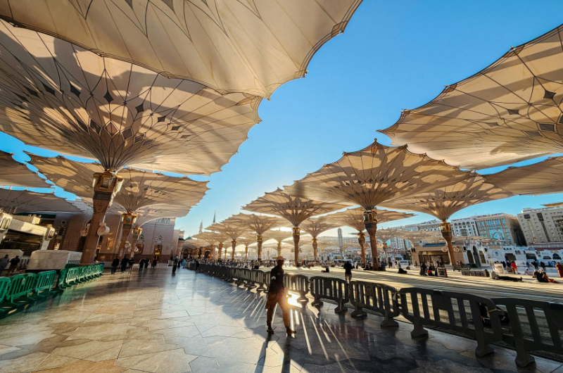 Explore our range of 4 star Umrah packages from the UK with Ahad Travel