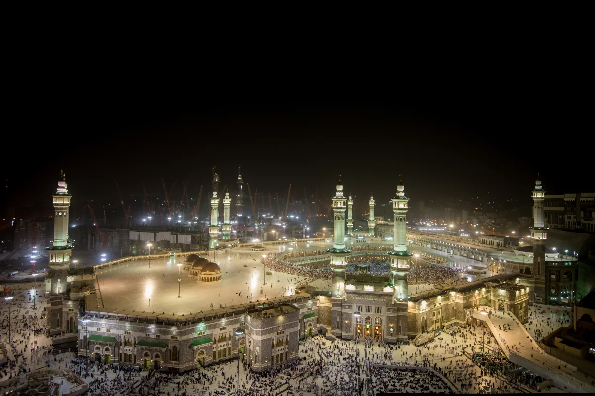 Economy Hajj 2027 package, 20 days